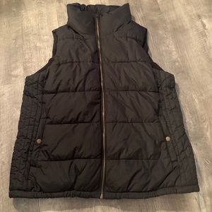 Old Navy Puffer Vest